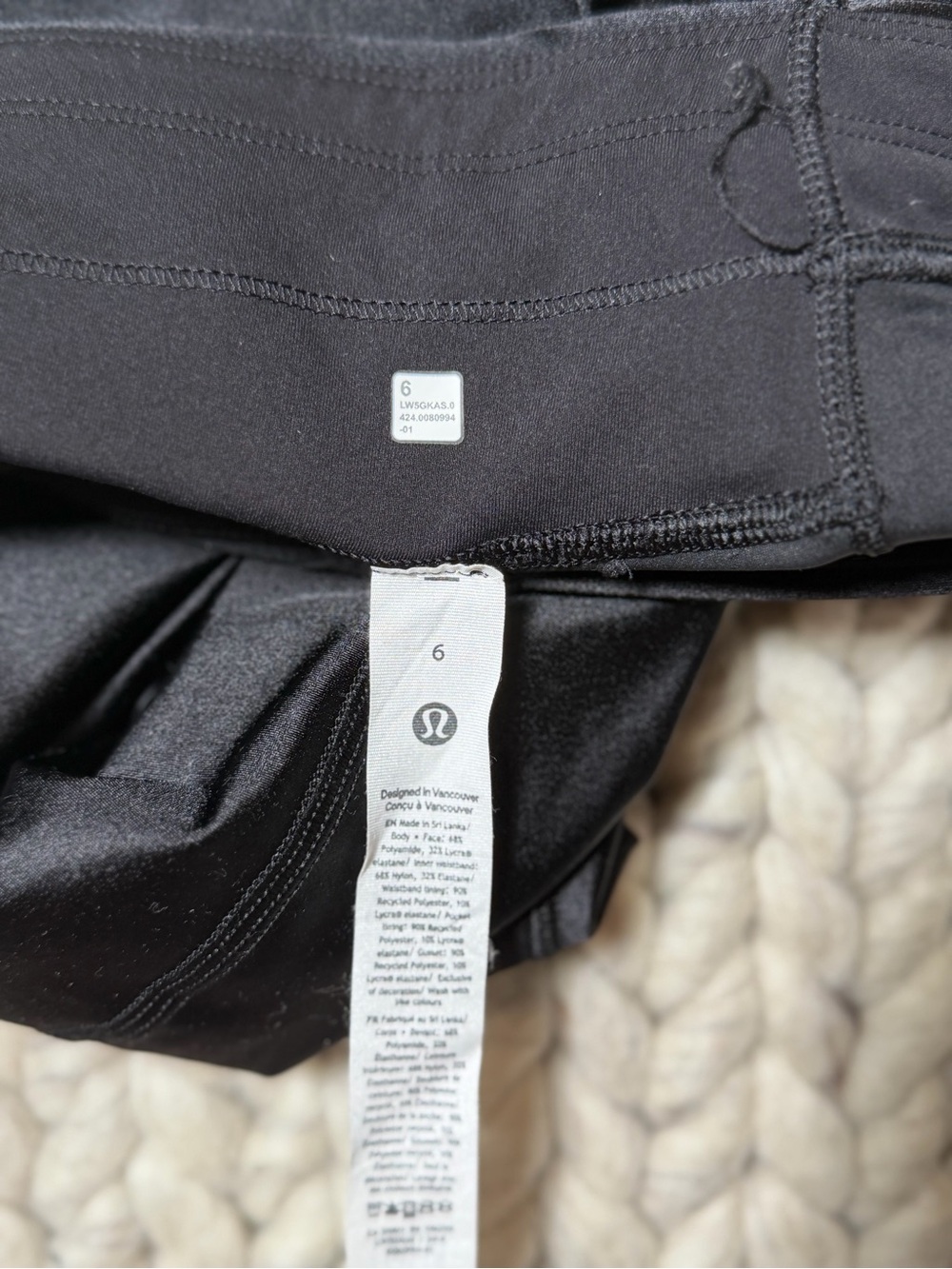 LULULEMON - Picture 4 of 4